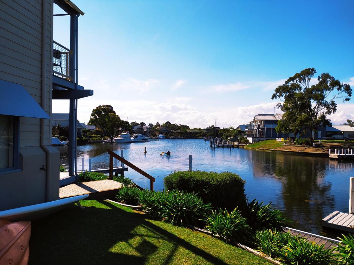Captains Cove 1St Floor Spa Luxury Apartments - Free Netflix Paynesville Extérieur photo